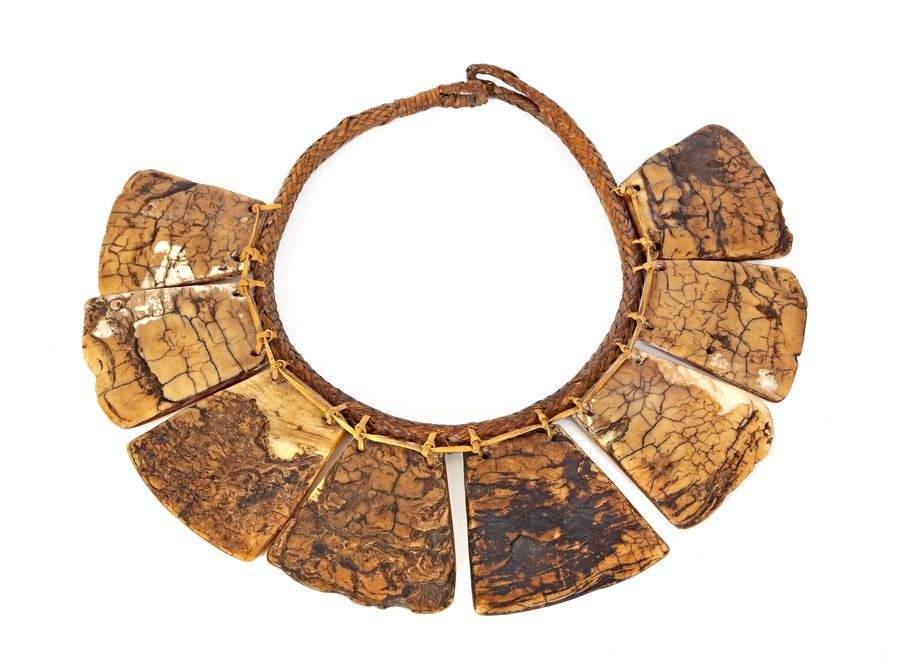 Splendid antique Pangalapang dance necklace (Philippines)